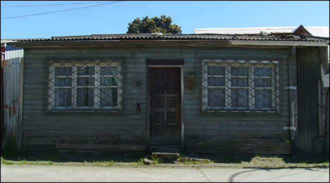 Casa en frente de un edificio

Descripción generada automáticamente con confianza media